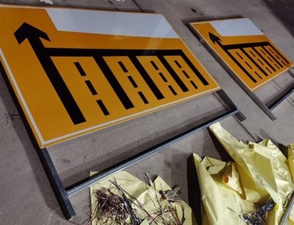 山东山东道路施工标志牌 养护专用标志牌